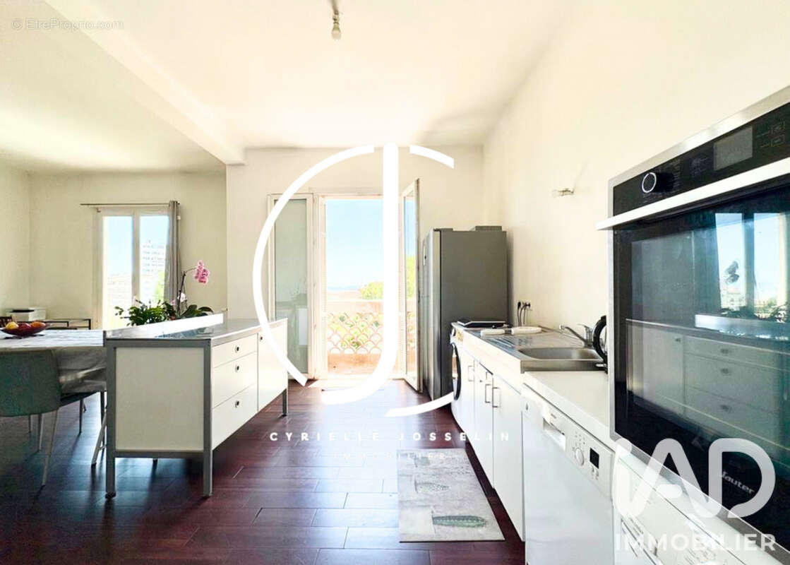 Appartement 115 m² à Toulon  - photo 9