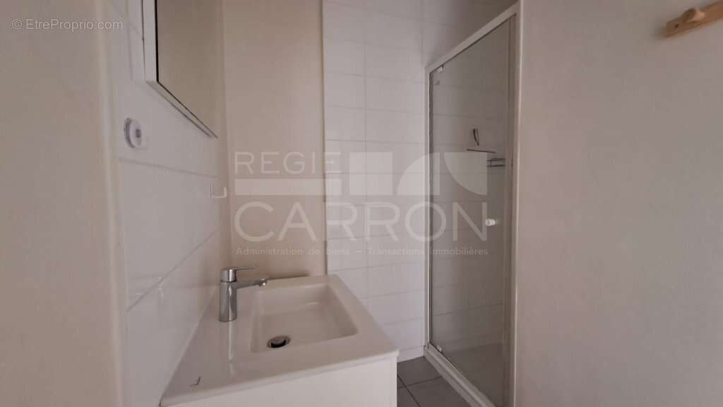 Lyon 7 – appartement t3 de 70 m² en dernier étage avec vue dégagée - photo 7