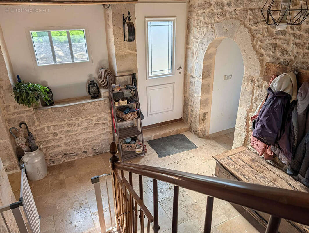 Maison à PRAILLES