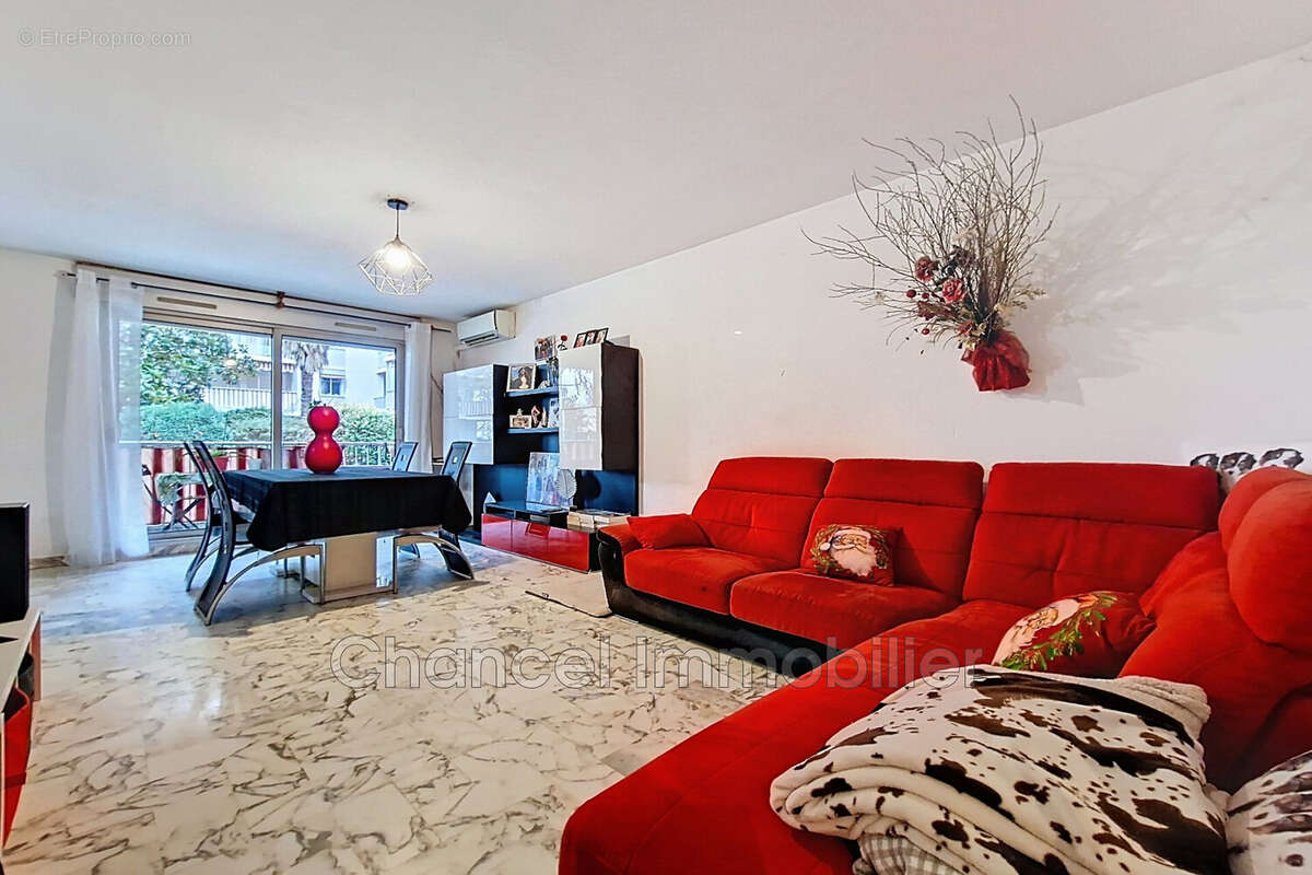 Appartement à CAGNES-SUR-MER