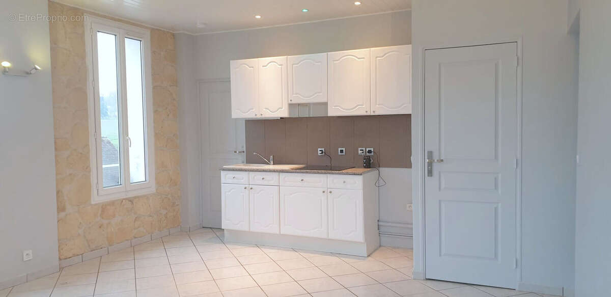 Appartement à LE HEAULME