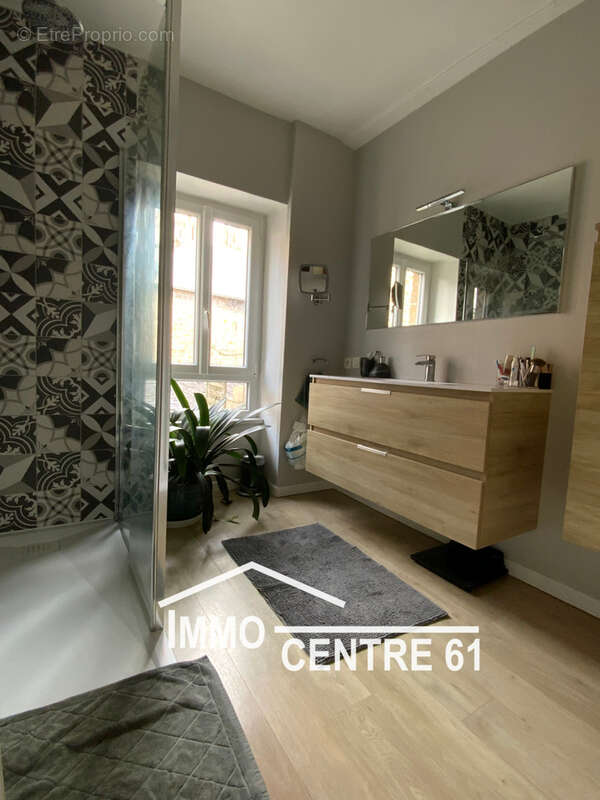 Maison à LA FERTE-MACE