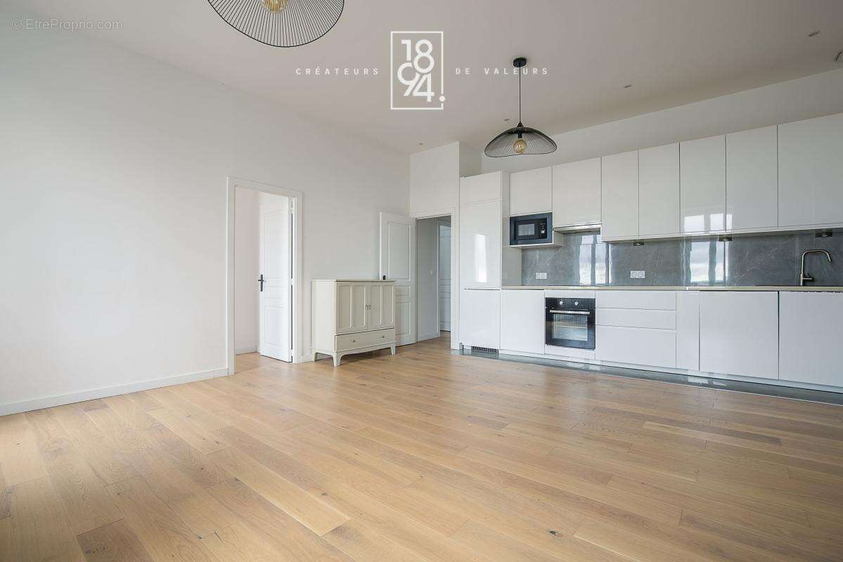 Appartement à MARSEILLE-13E