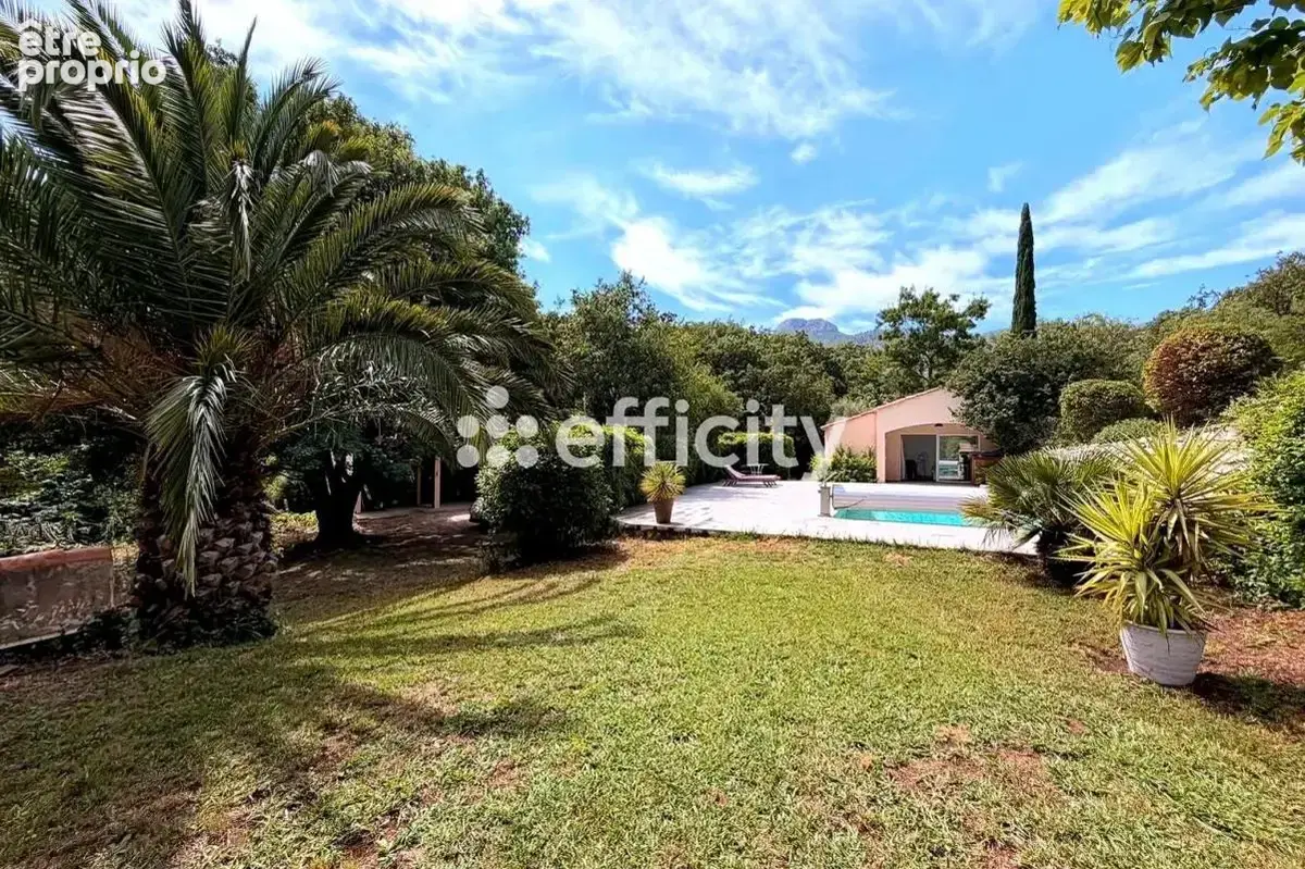 Maison 6 pièces 207 m² à vendre à Aubagne (13400) - photo 4