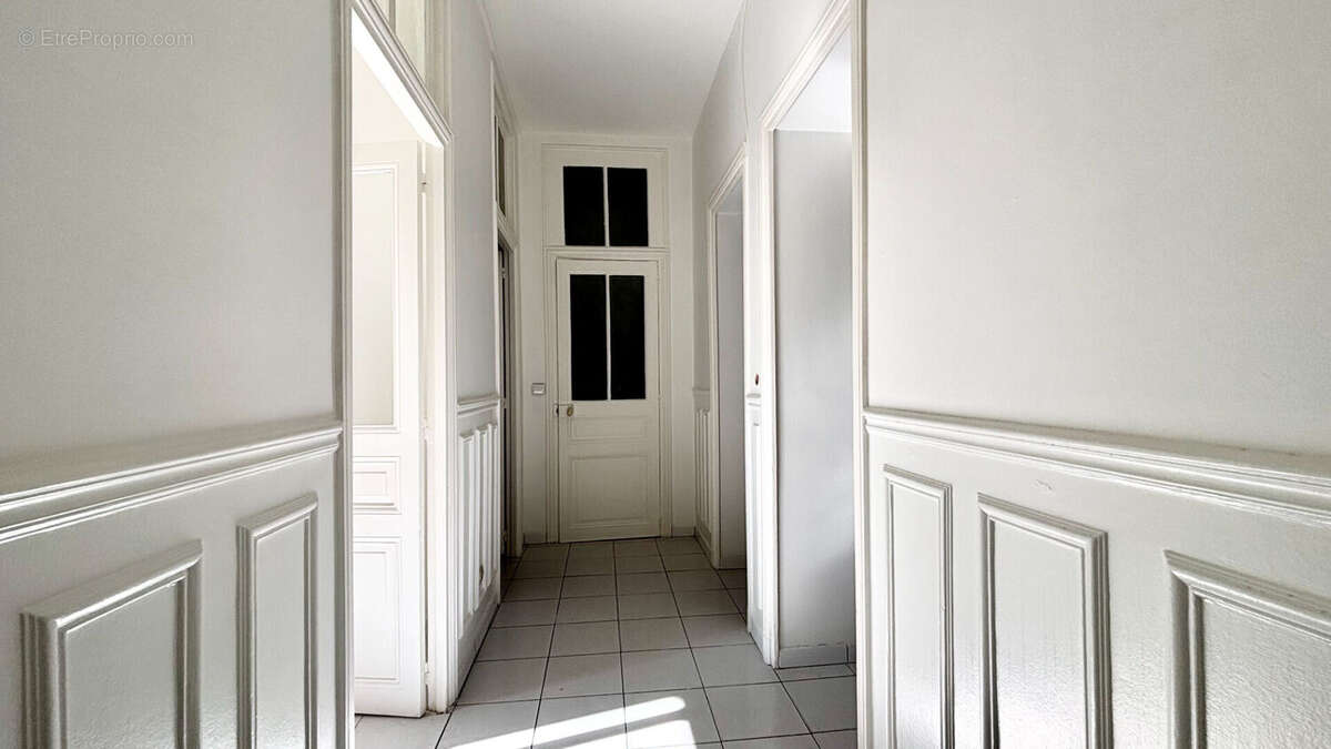 Appartement à CORBEIL-ESSONNES