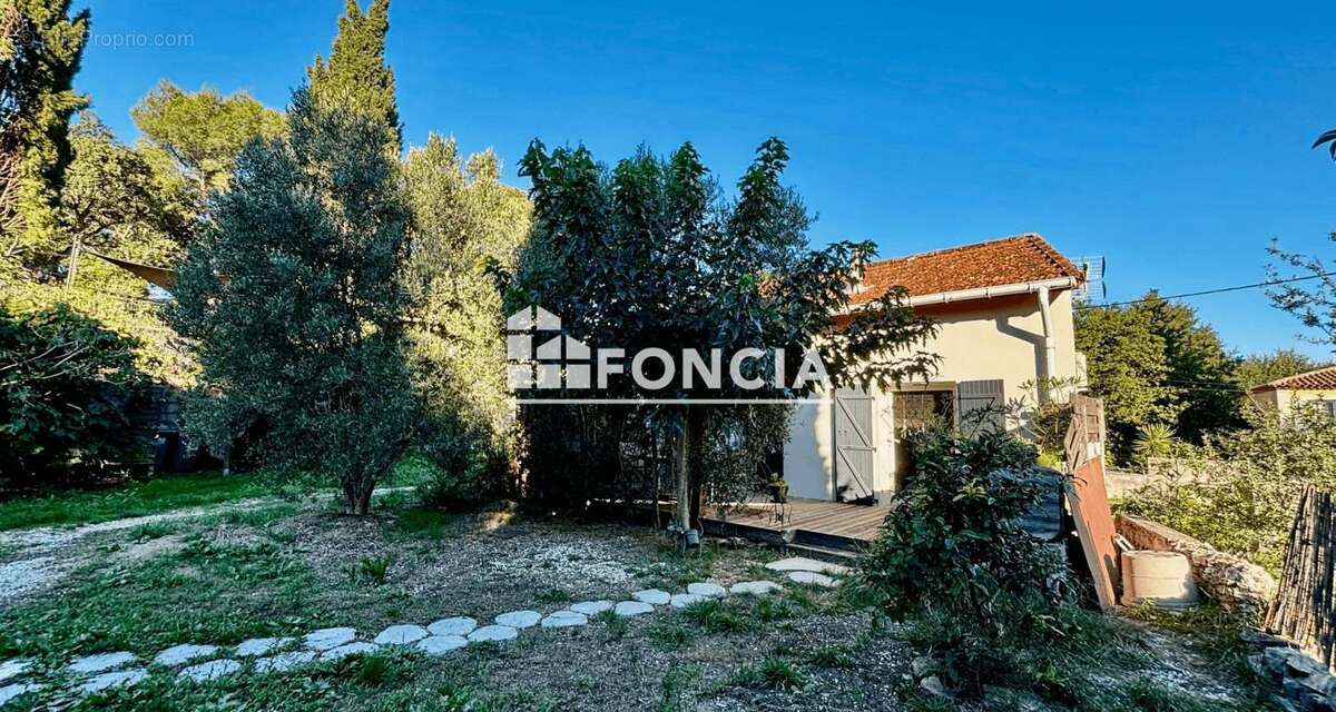 Maison à SIX-FOURS-LES-PLAGES