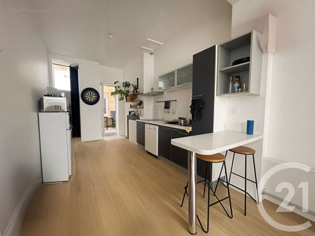 Appartement à BORDEAUX