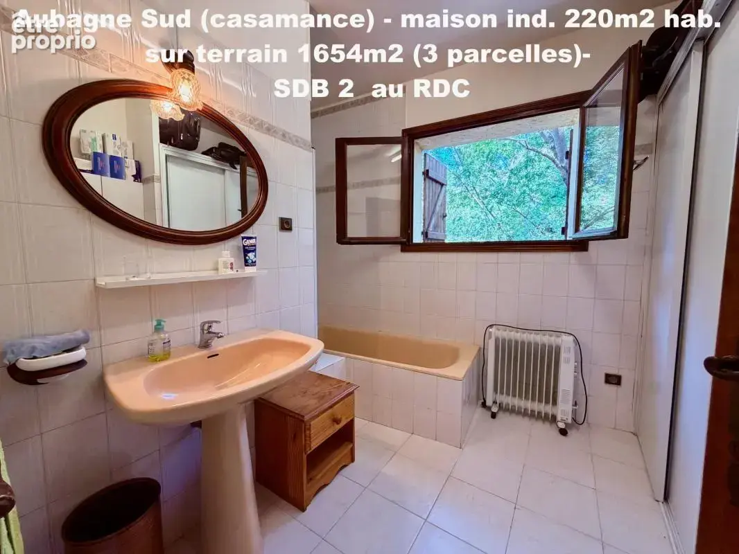 13400  Aubagne (Casamance et Chateau de Creissauds) Maison Individuelle -  4 à 5 chambres - 220m2 hab et 300m2 plancher - photo 22