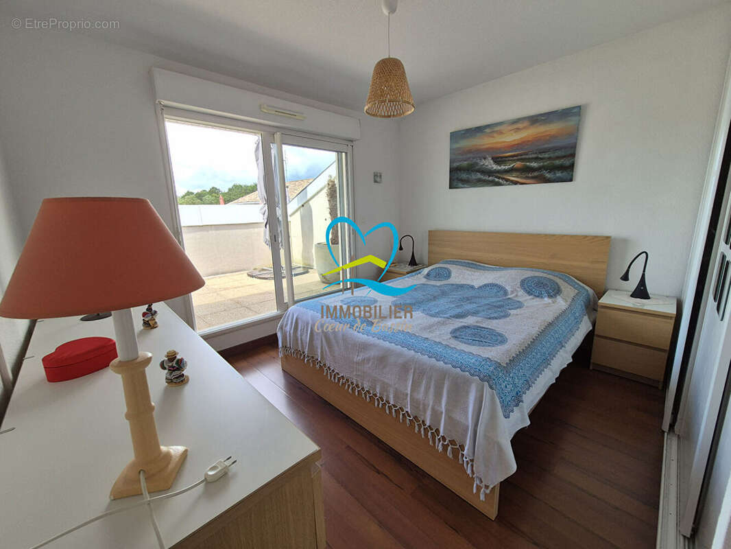 Appartement  3 pièce(s) 64.41 m2 VUE BASSIN - photo 9