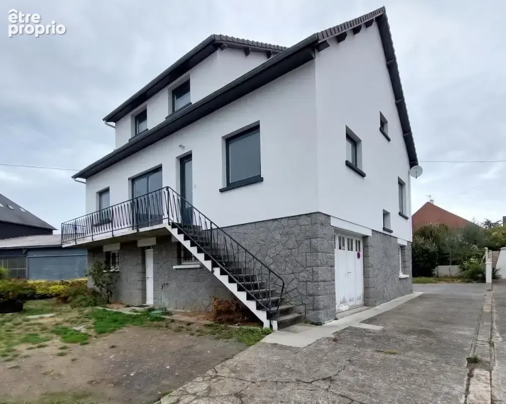 Maison 9 pièces 179 m² à vendre à Granville (50400) - photo 2