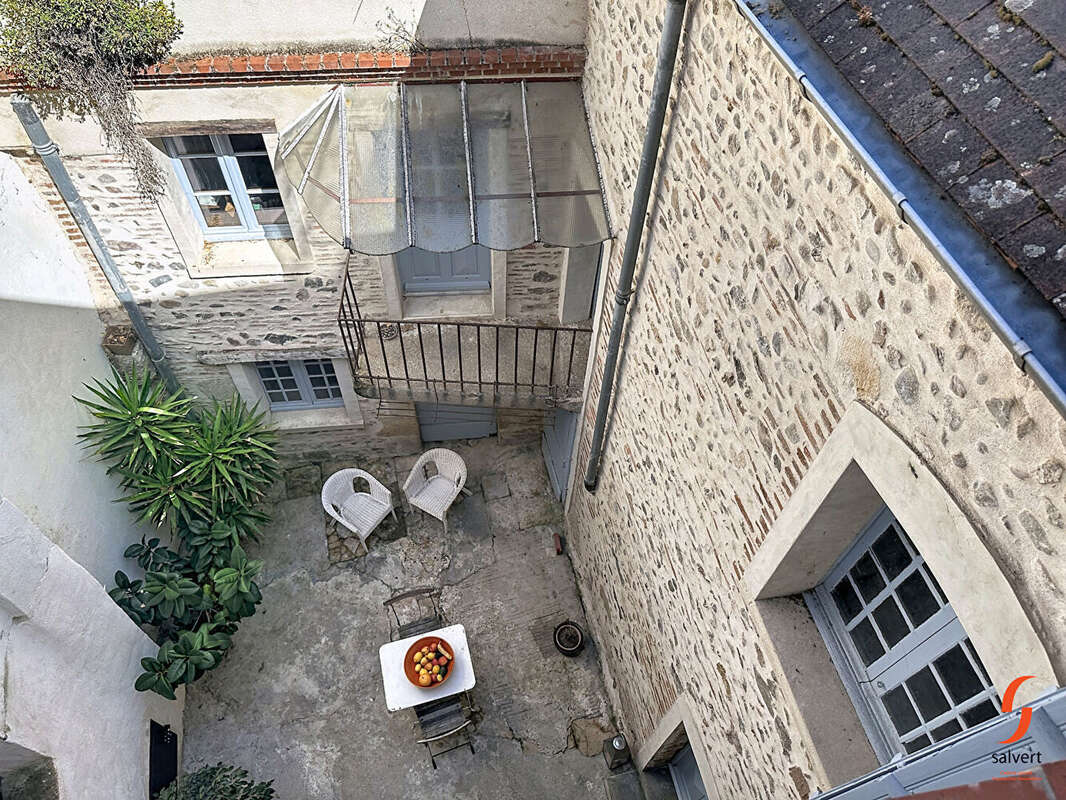 A Vendre, Maison 4 chambres et un bureau. - photo 14