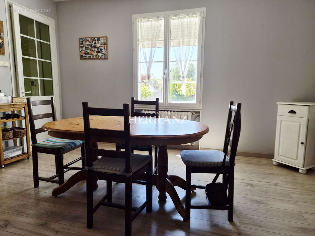 Maison 3 chambres / saint seurin sur l'isle - photo 7