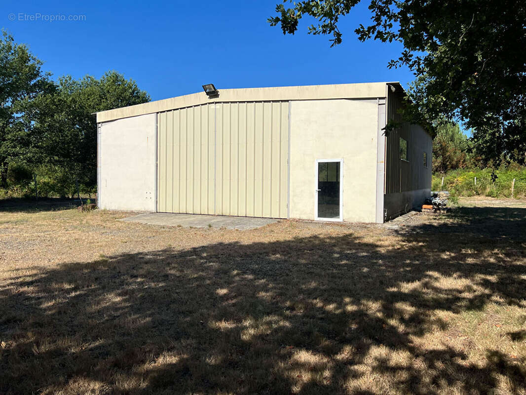 Maison à SAUGNACQ-ET-MURET