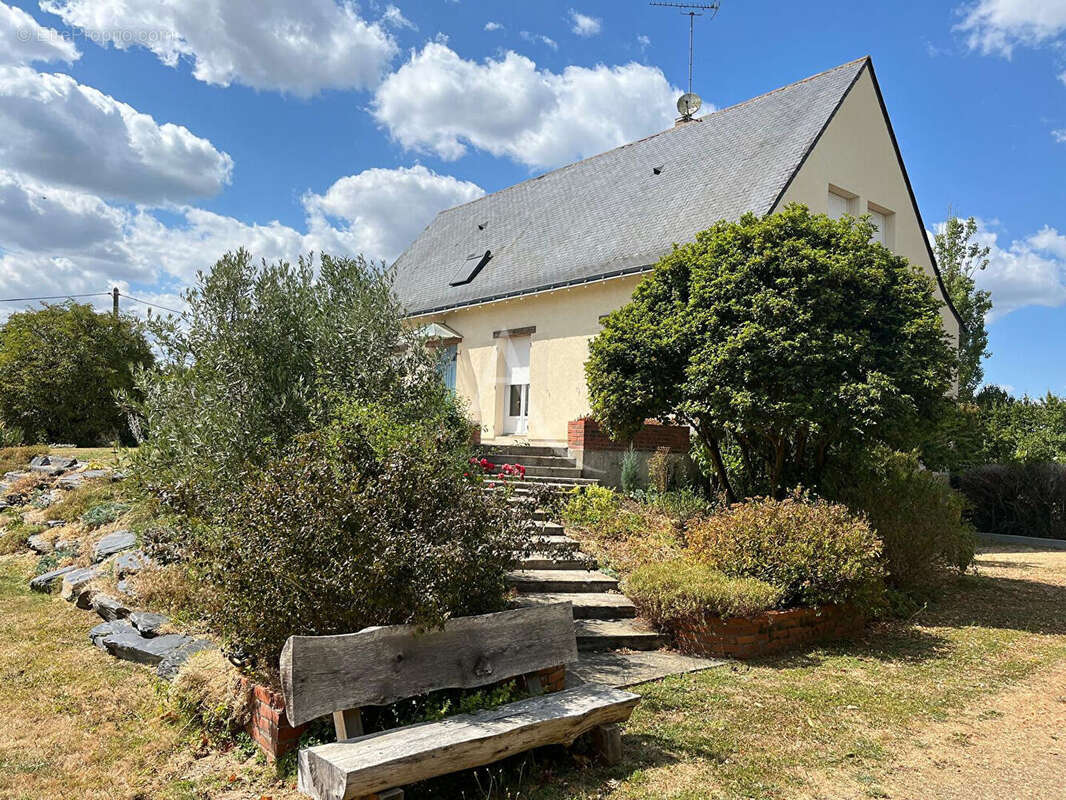 Maison à SAINT-BARTHELEMY-D&#039;ANJOU