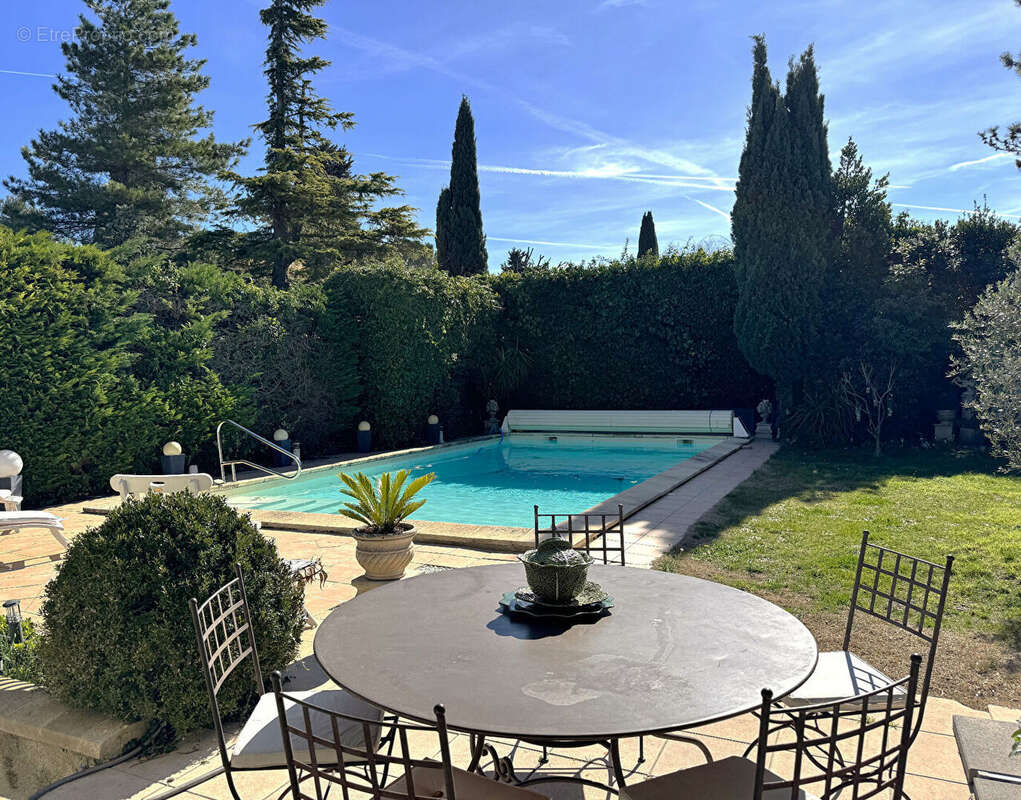 Maison à LES ANGLES