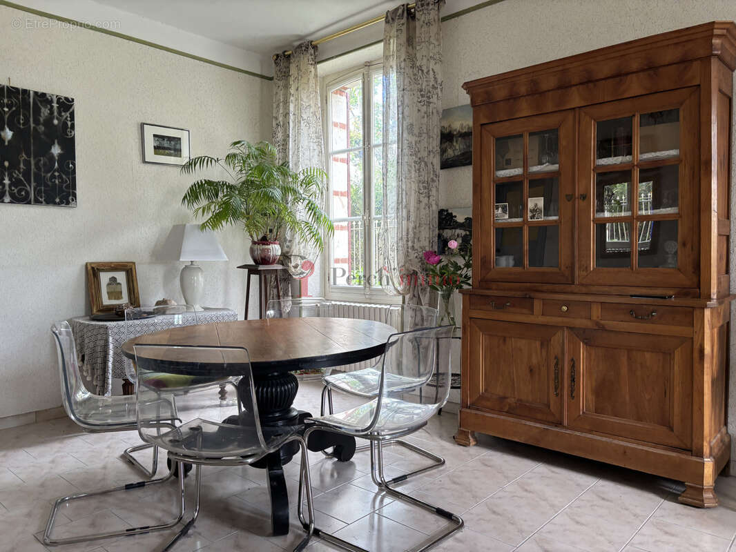 Maison à MORTAGNE-AU-PERCHE