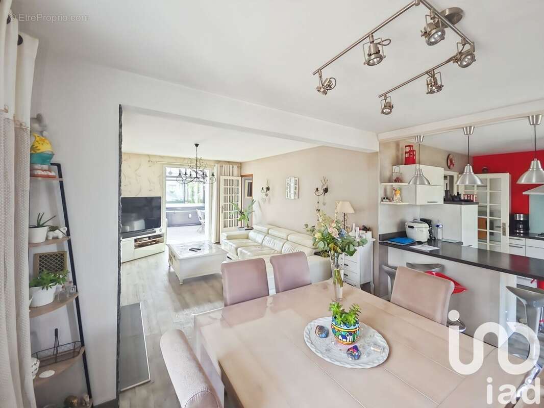 Photo 6 - Maison à BRICQUEVILLE-LA-BLOUETTE