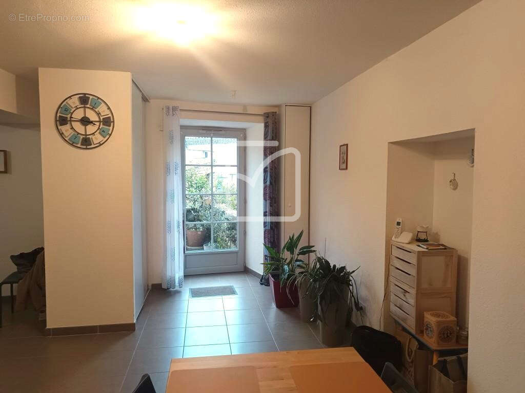 Appartement à SAINT-MAURICE-D'IBIE