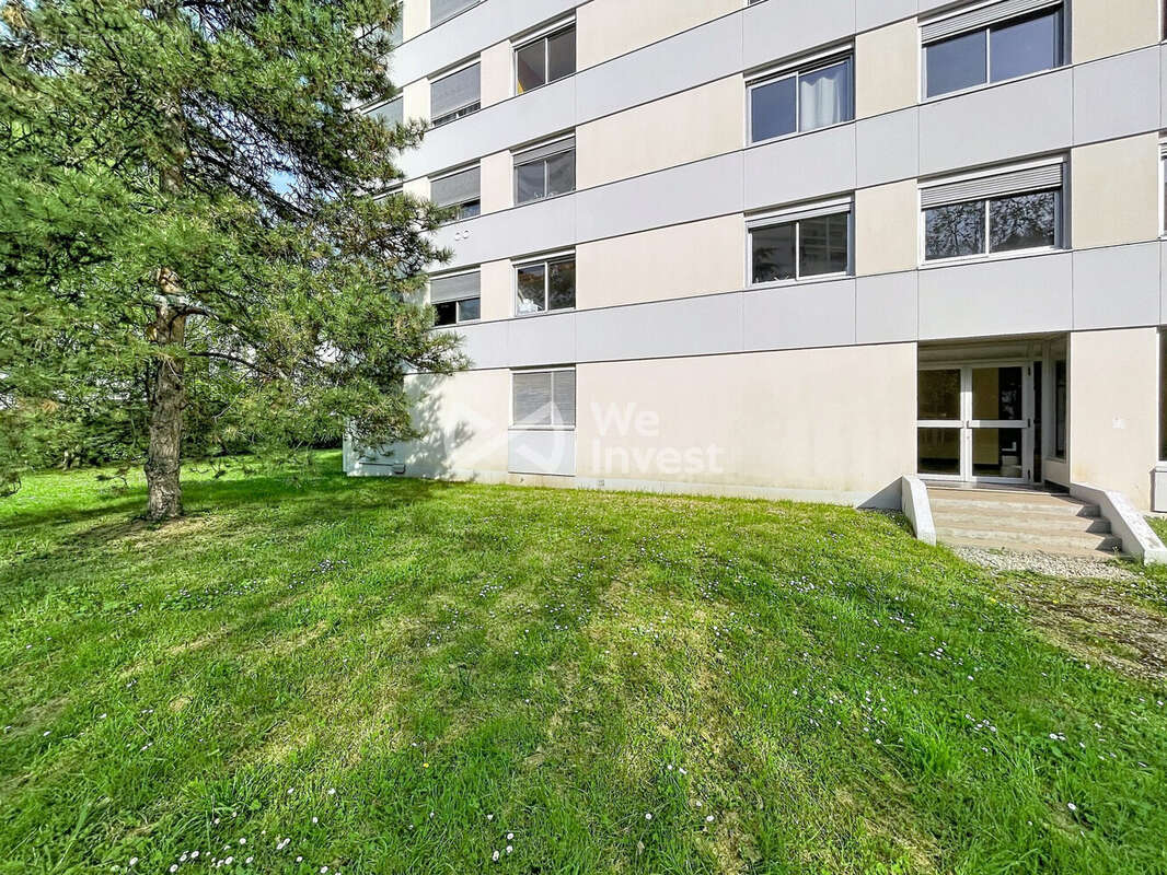 Appartement à LYON-8E