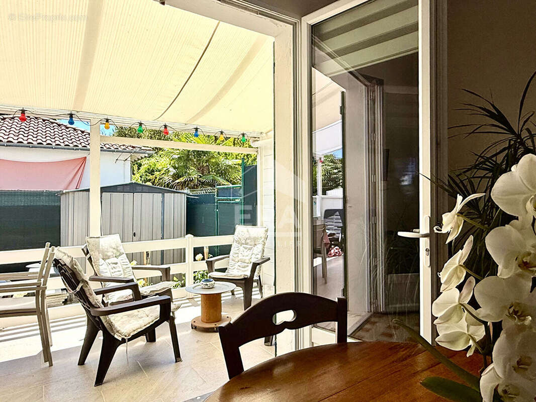 Emplacement ideal - quartier foncillon  le chay- 3 chambres - photo 6