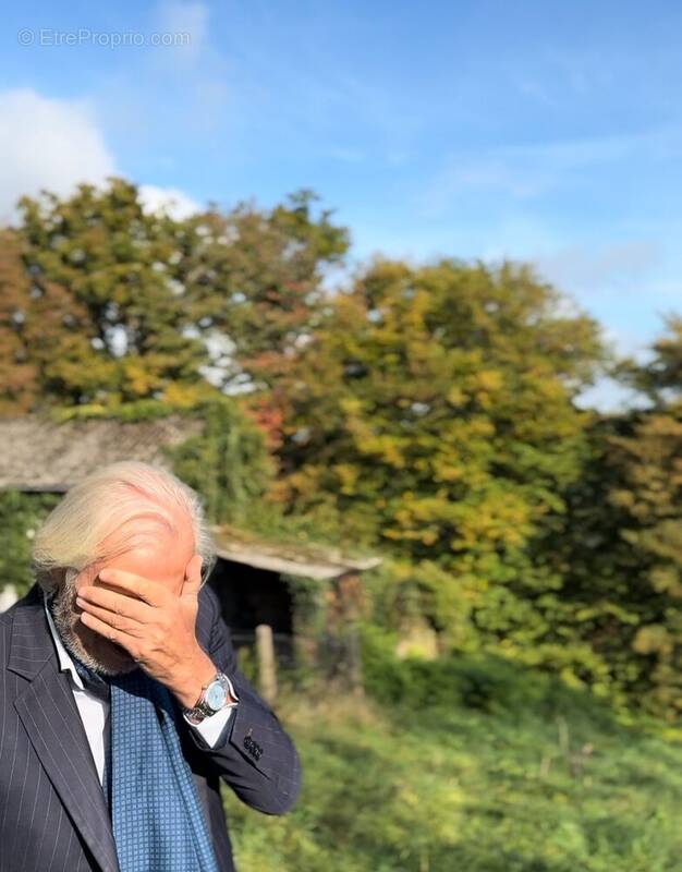 Terrain à SAINT-MARTIN-DU-VIVIER