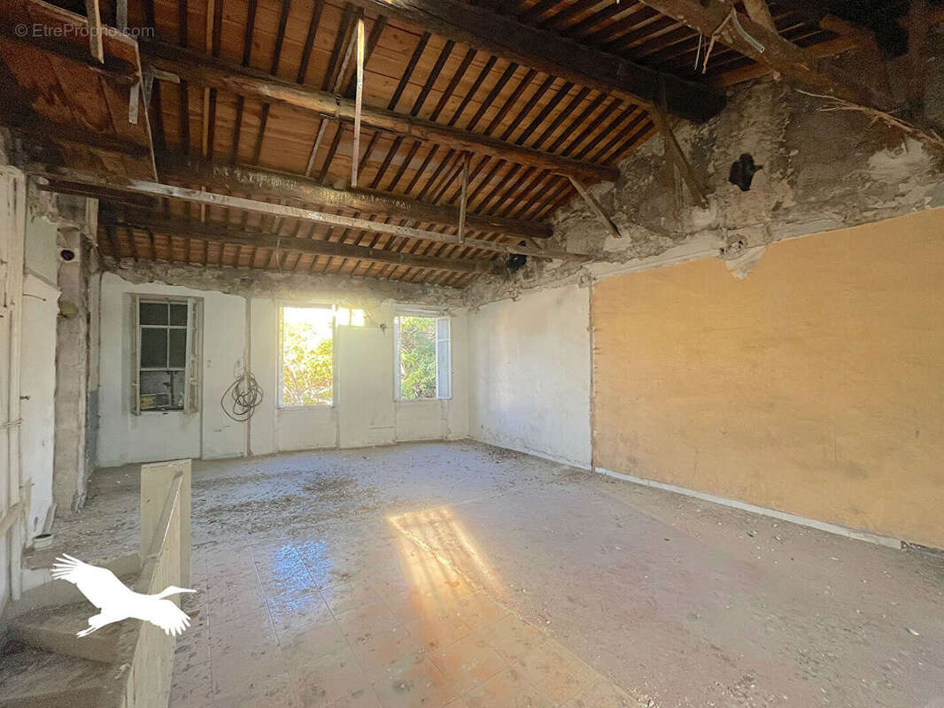 Appartement à MARSEILLE-10E