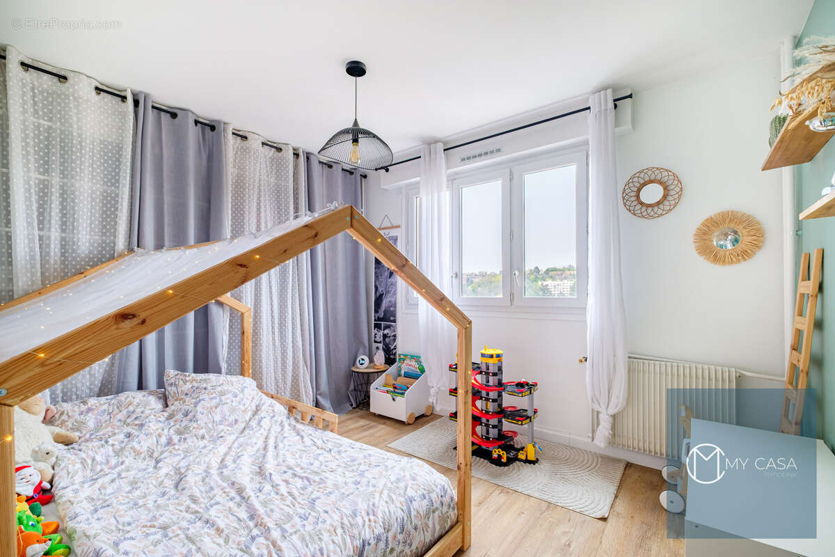 Appartement à LYON-5E
