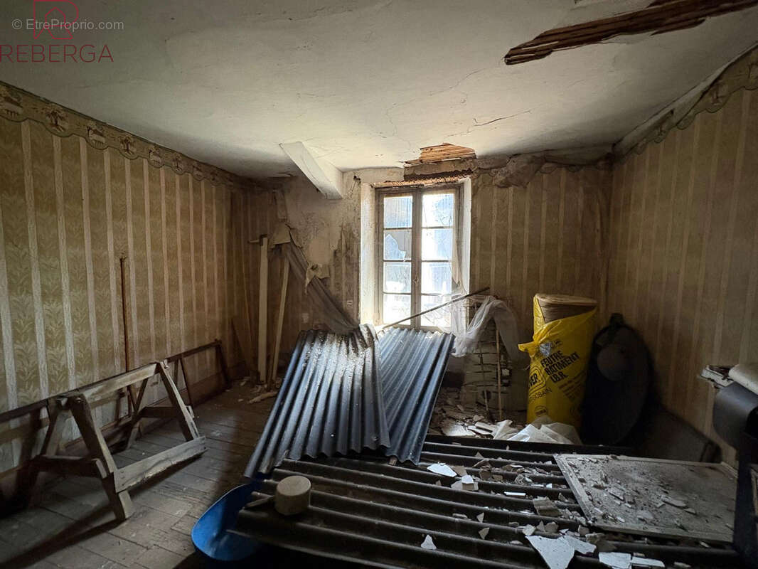 Maison à LACABAREDE