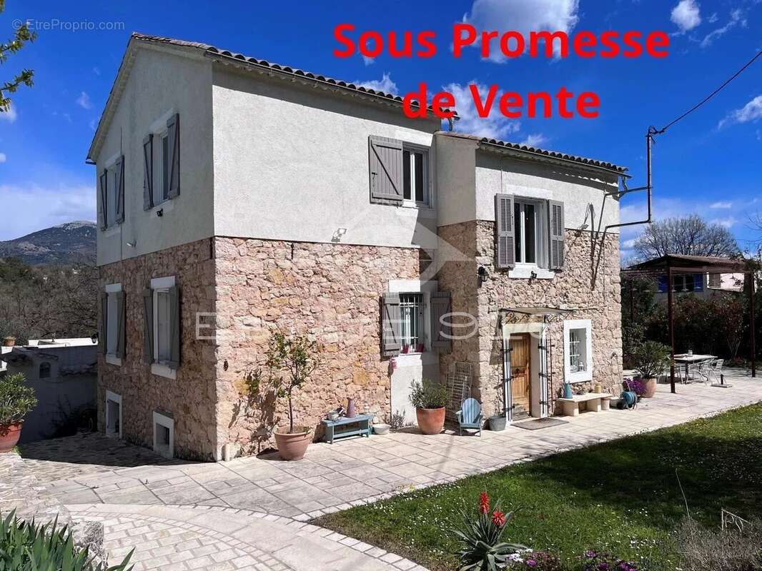 Maison à LE ROURET