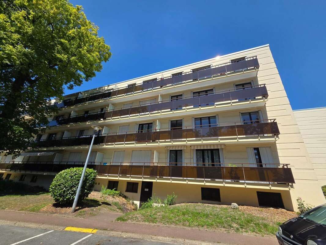 Photo 3 - Appartement à L'ISLE-ADAM