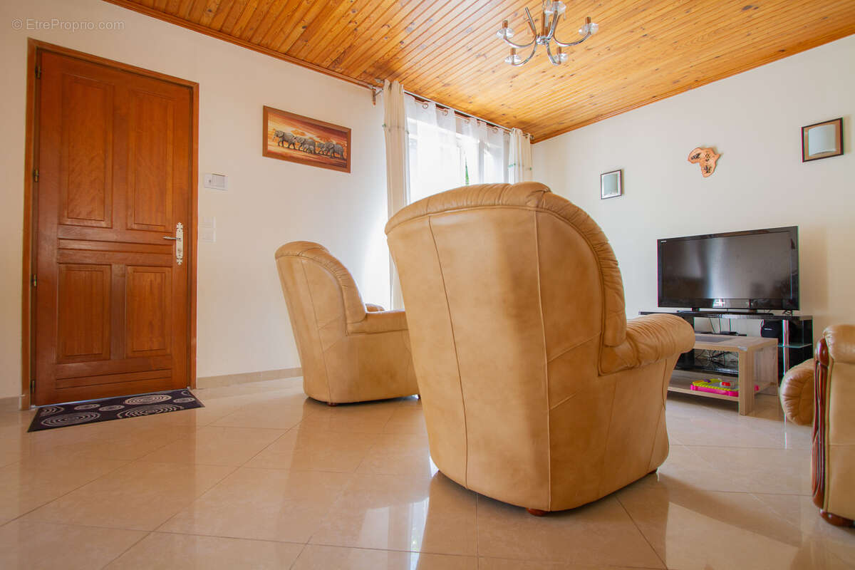 Maison à VILLENEUVE-LE-ROI