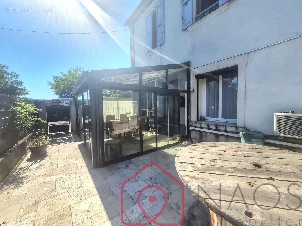 Maison à LA BRILLANNE