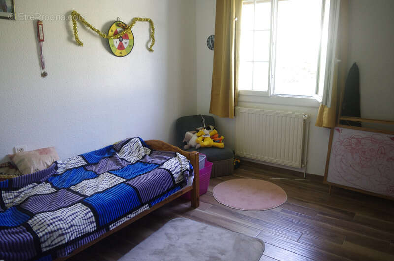 Maison à vendre PESSAN de 6 pièces, 4 chambres, terrain  et garage double - photo 6