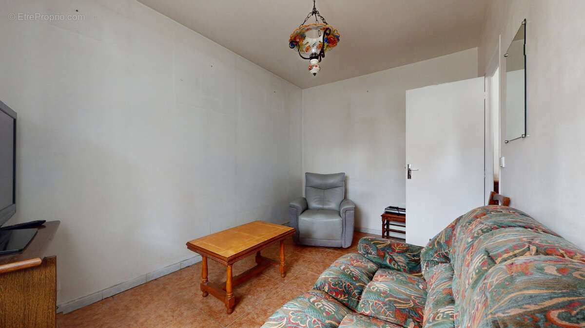 Appartement à SARTROUVILLE