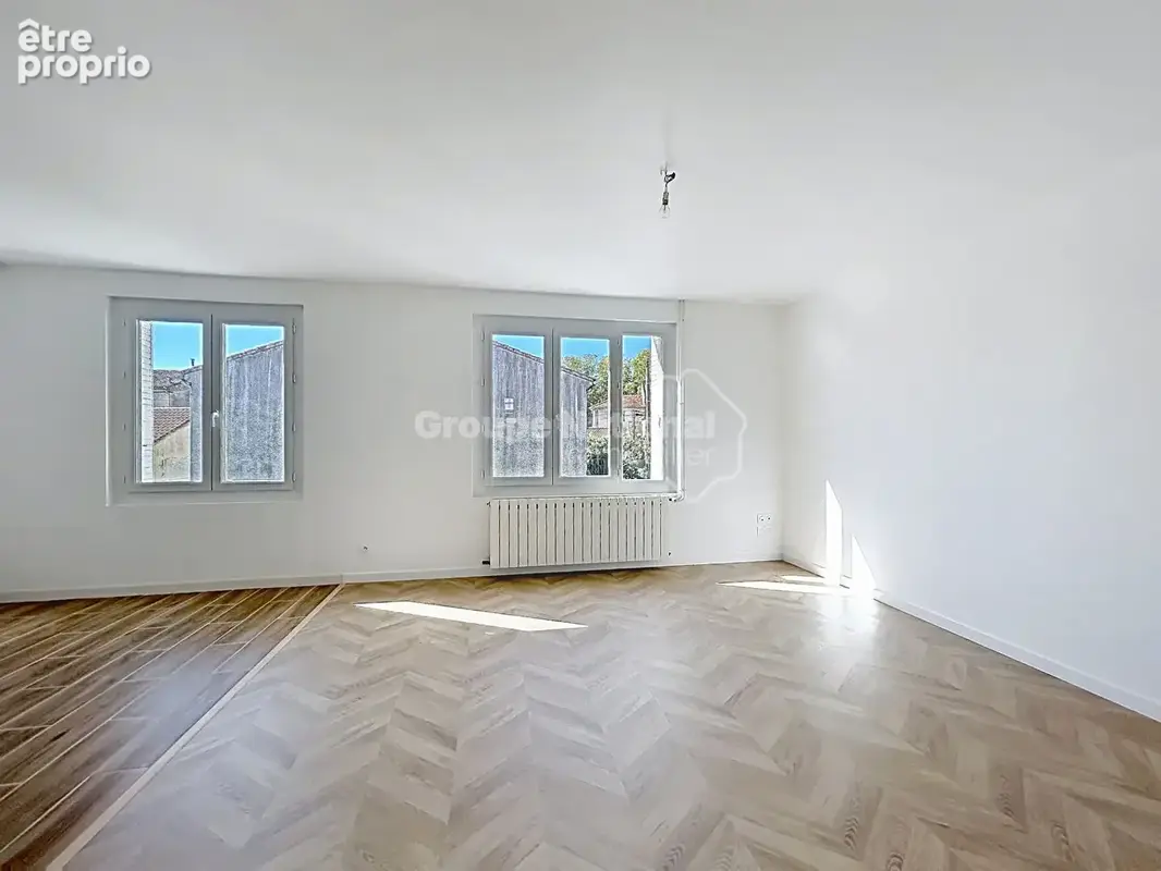 Exclusivité  3 chambres ? panneaux solaires garage  petite cour aucune charge de copropriété - photo 8
