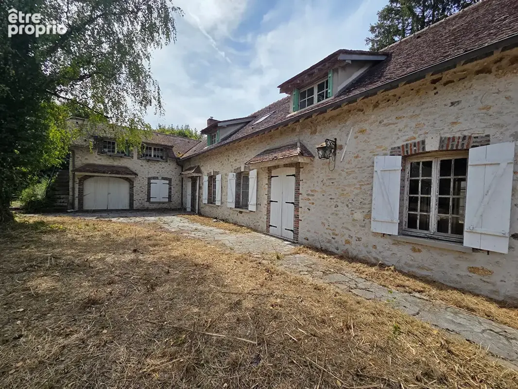 Maison à NOYEN-SUR-SEINE