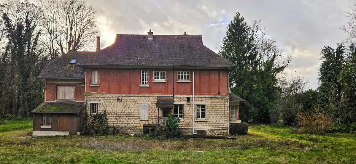 Maison à VAILLY-SUR-AISNE