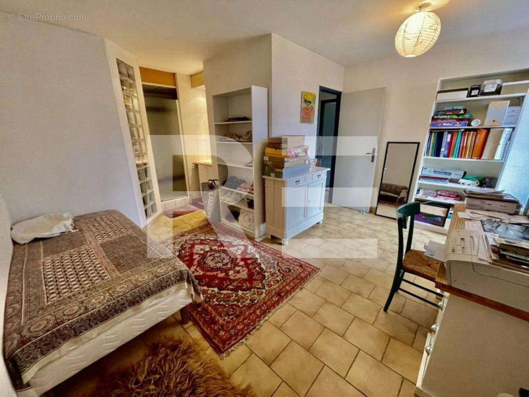 Maison à GOUDARGUES