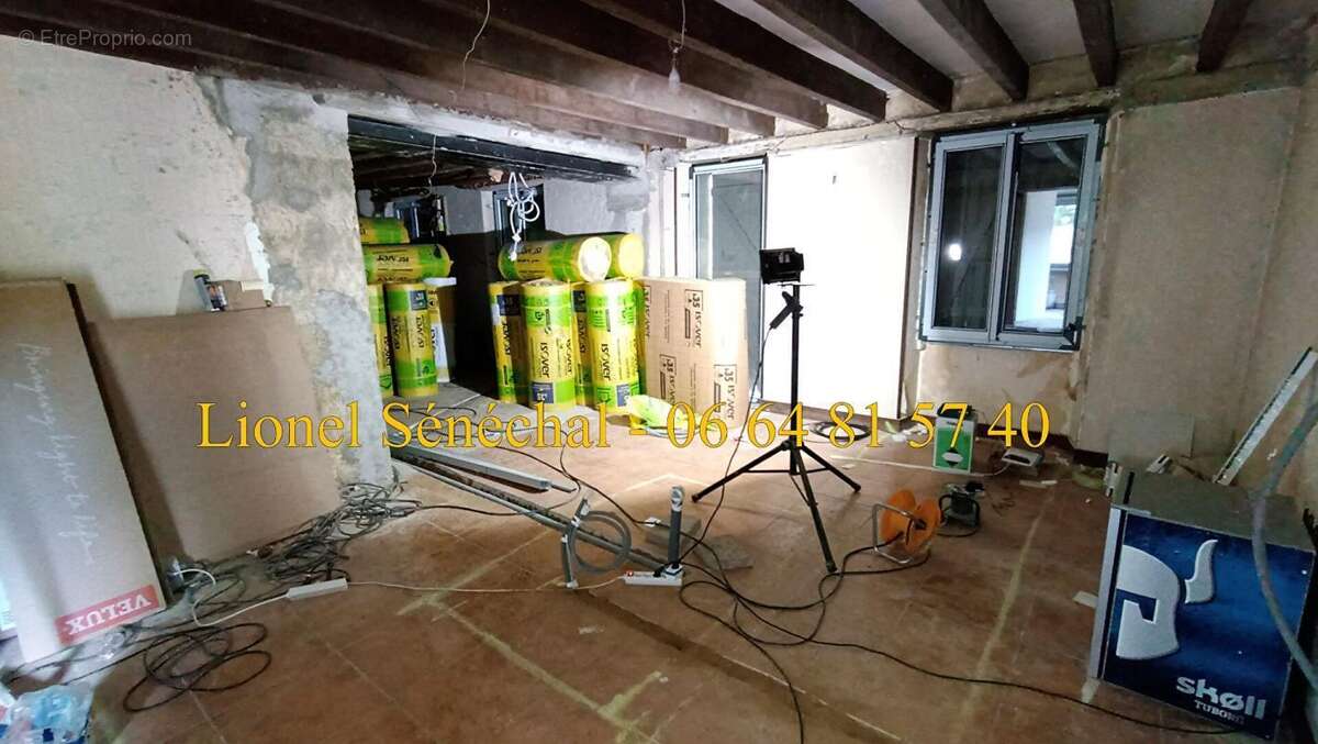 Maison à YVRE-L&#039;EVEQUE