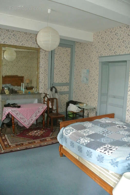 Maison à SAINT-BARTHELEMY-D&#039;AGENAIS