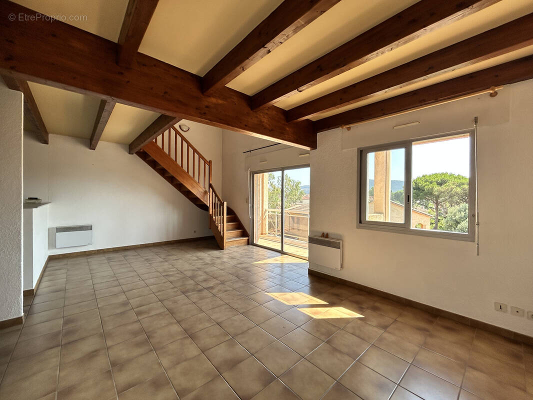 Appartement à HYERES
