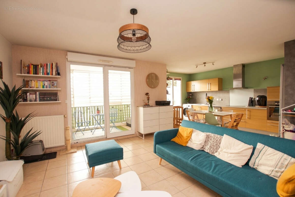 Appartement à MIONS