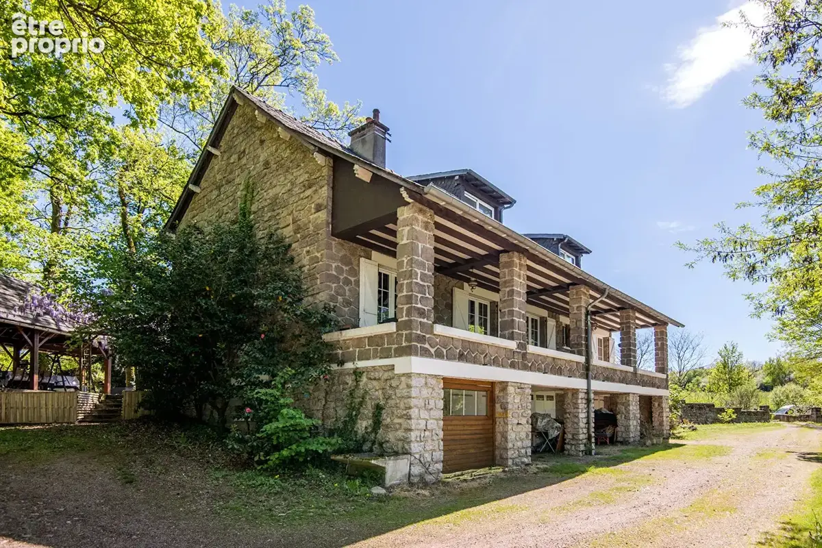 Demeure de caractère aux portes de Brive-la-Gaillarde - Secteur Saint-Pantaléon-de-Larche - photo 2