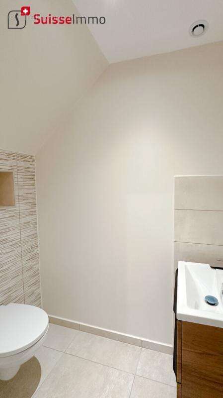 Maison à VOUJEAUCOURT