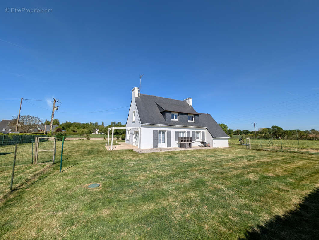Maison à PONT-SCORFF