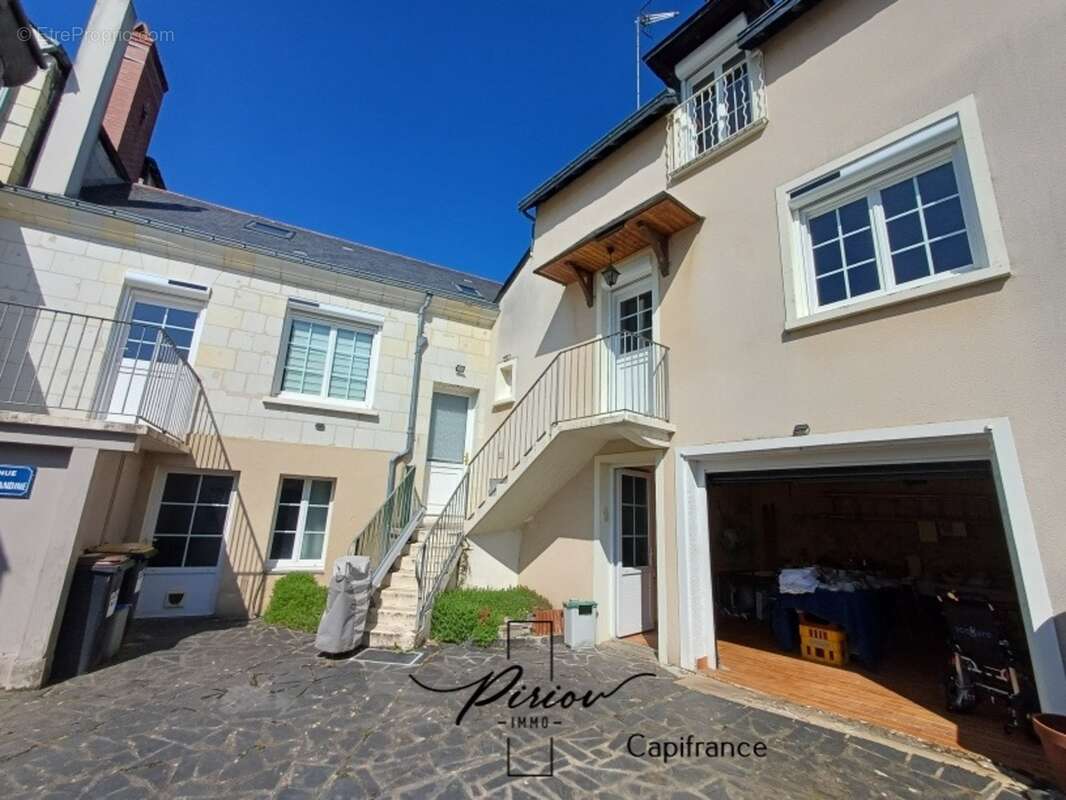 Maison à LES ROSIERS-SUR-LOIRE