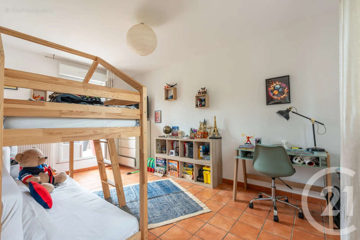 Maison à CHAMPIGNY-SUR-MARNE