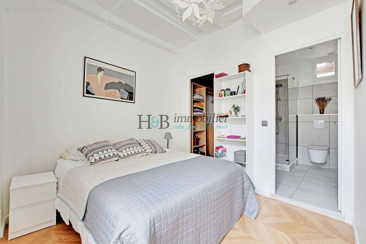Appartement à PARIS-6E