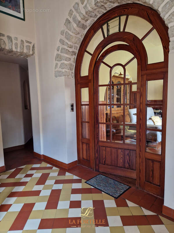 Maison à MONTCHAUVET