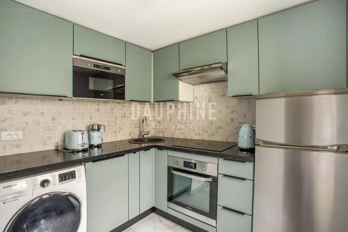 Appartement à PARIS-6E